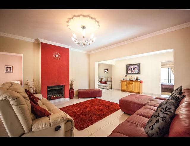 4 BEDROOM HOUSE SOLD IN ATHOLL HEIGHTS